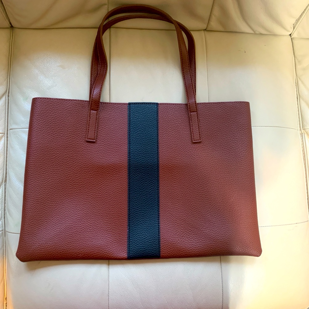 Vince Camuto tote bag leather